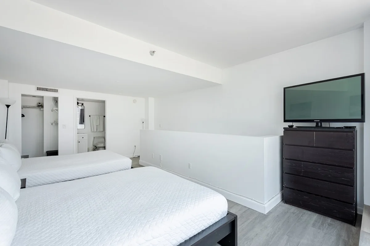 Beachfront 2 Story Condo-Hotel with 2 Baths A29 — Photo 3