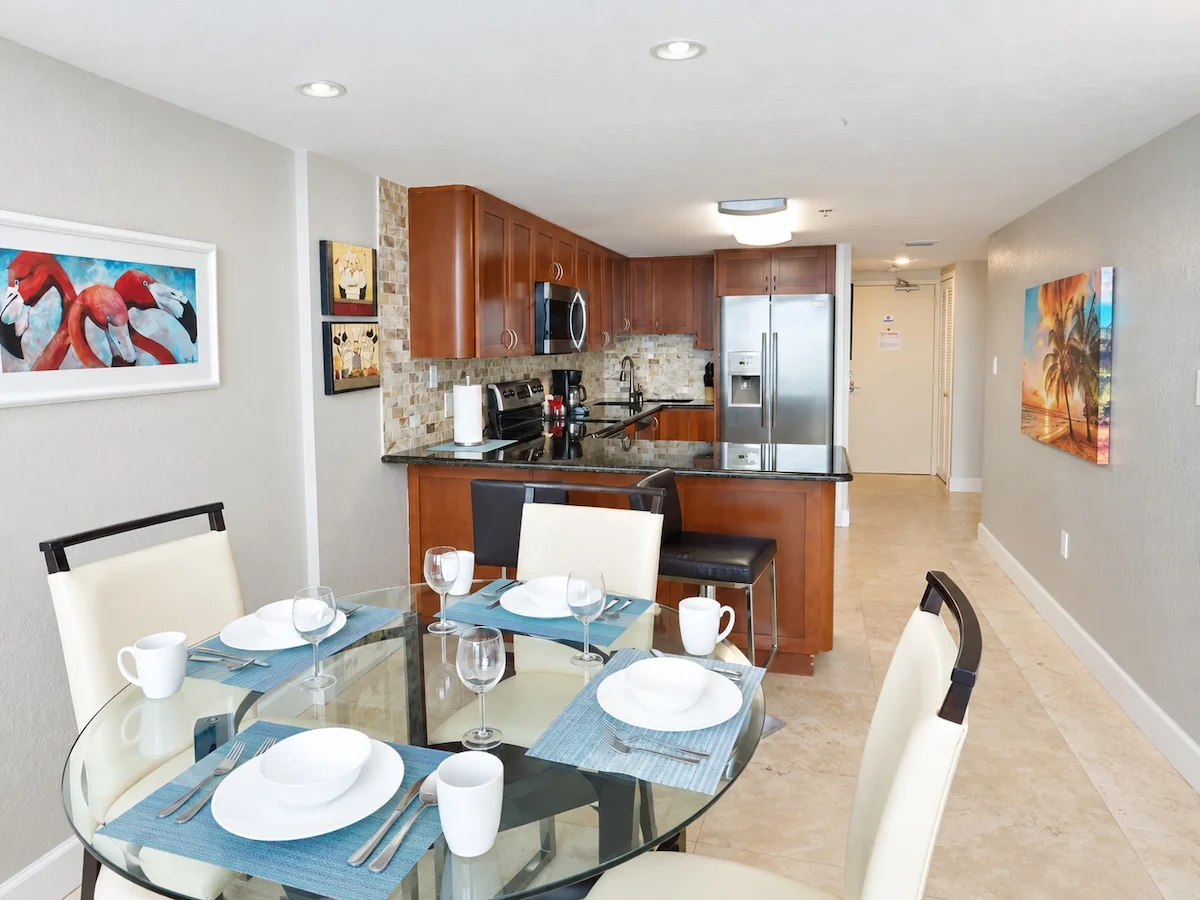 Dining area — Photo 1