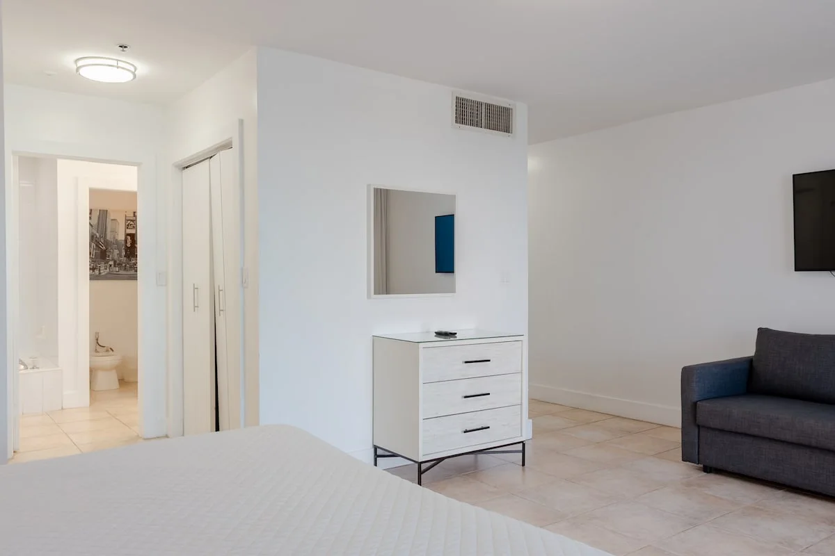 Bedroom 1 — Photo 5