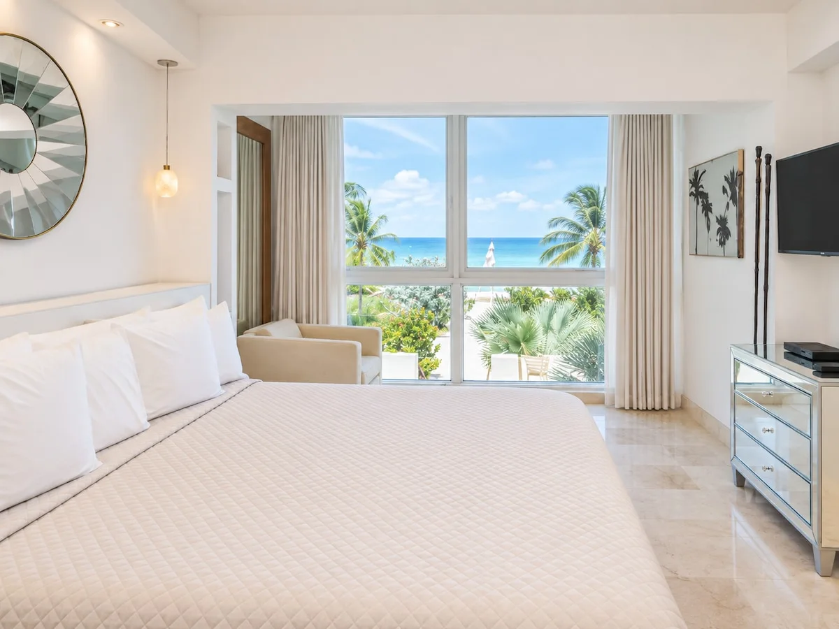 Ocean Views, Open Skies