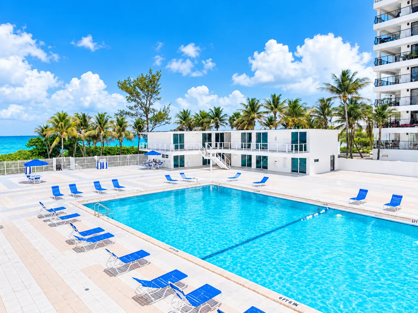 Beachfront 2 Story Condo-Hotel with 2 Baths A29 — Photo 4